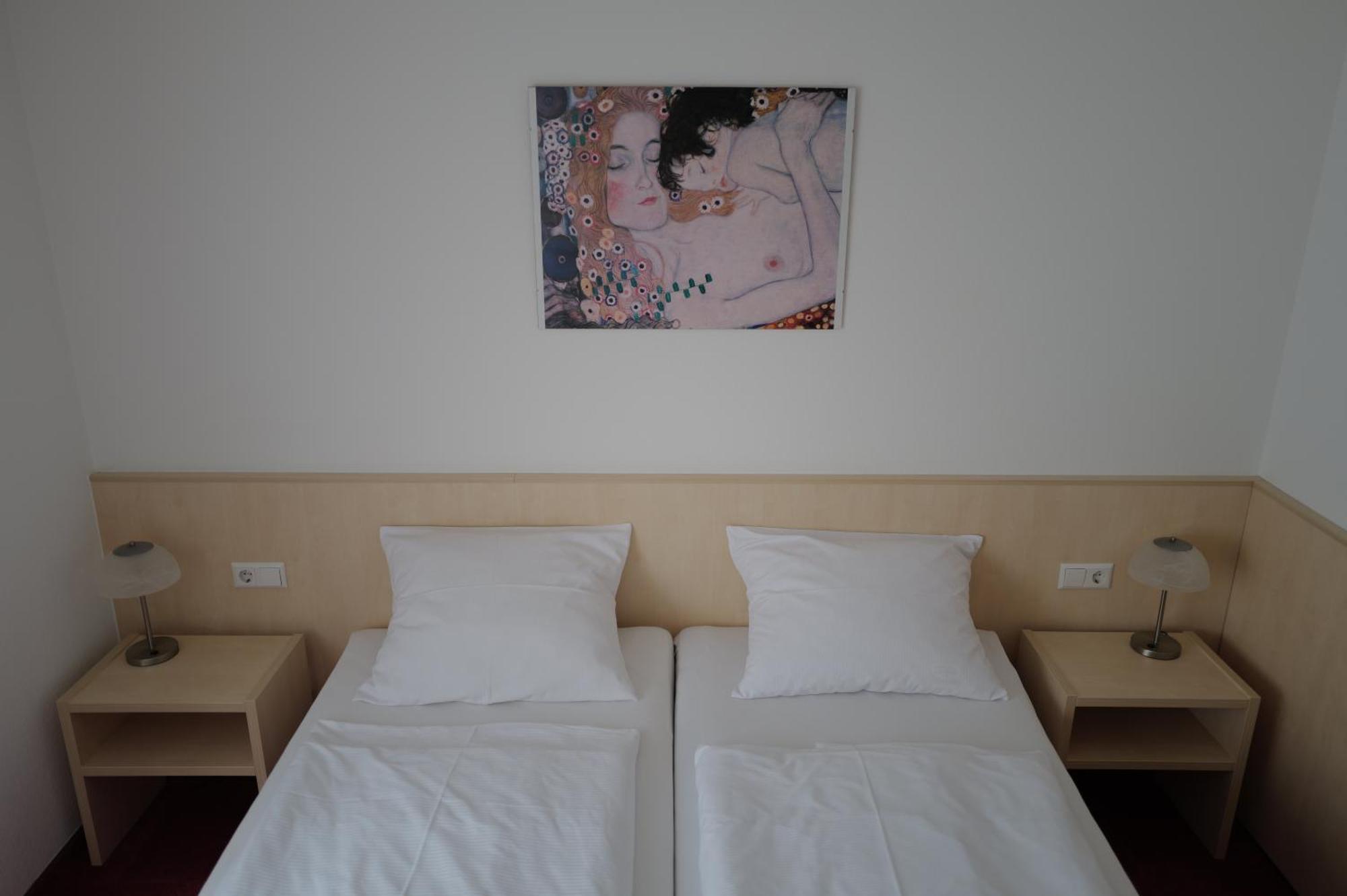 Hotel Am Bad Esslingen am Neckar Exteriör bild